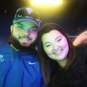 Meet your Posher, Hunter